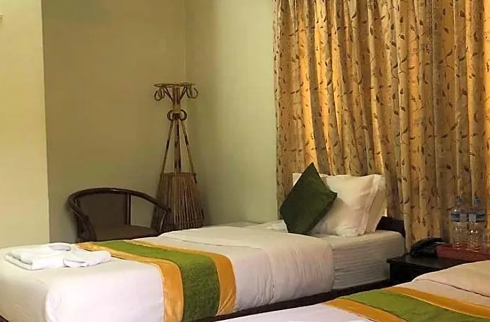 Bouddha Hotel 2*